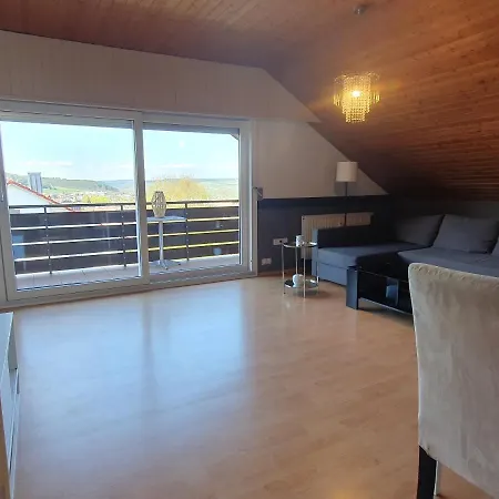 Apartment Mit Ausblick In *